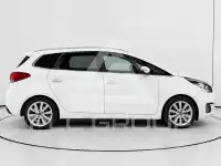 2016 KIA Carens