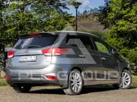 2016 KIA Carens