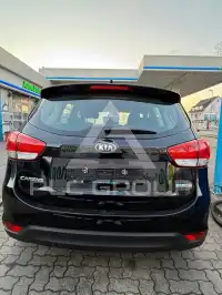 2016 KIA Carens