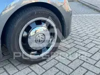2016 Volkswagen BEETLE
