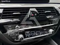 2017 BMW 523