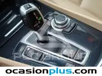 2017 BMW 523