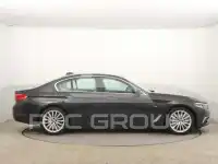 2017 BMW 523