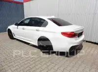 2017 BMW 523