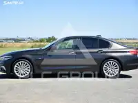 2017 BMW 523