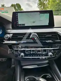 2017 BMW 523