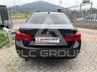 2017 BMW 330
