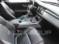 2017 Jaguar XF