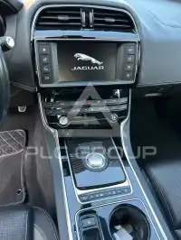 2017 Jaguar XE