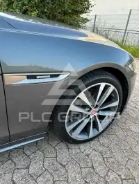 2017 Jaguar XE