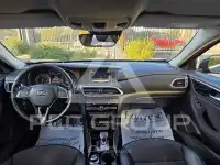 2017 Infinity Q30