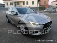 2017 Infinity Q30