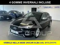 2017 Infinity Q30