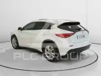 2017 Infinity Q30