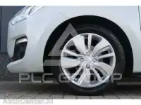 2017 Suzuki SWIFT