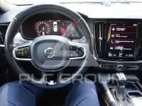 2017 Volvo S90