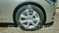 2017 Volvo S90