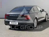 2017 Volvo S90