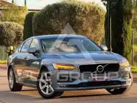 2017 Volvo S90