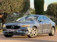 2017 Volvo S90