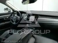 2017 Volvo V90