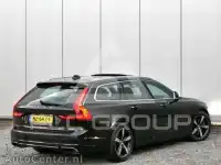 2017 Volvo V90