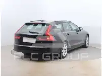 2017 Volvo V90