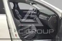 2017 Volvo V90