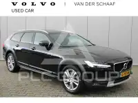 2017 Volvo V90