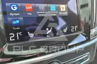 2017 Volvo V90
