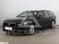 2017 Volvo V90