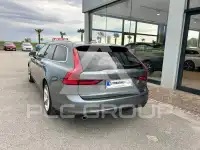 2017 Volvo V90