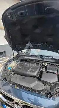 2017 Volvo V40