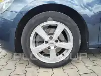 2017 Volvo V40