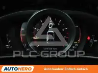 2017 Volvo V40