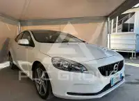 2017 Volvo V40