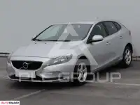 2017 Volvo V40