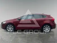 2017 Volvo V40