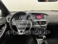 2017 Volvo V40