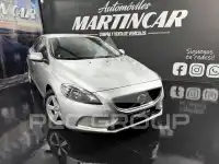 2017 Volvo V40