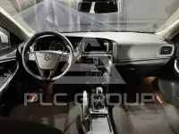 2017 Volvo V40