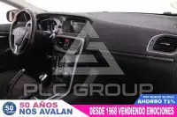 2017 Volvo V40
