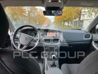 2017 Volvo V40