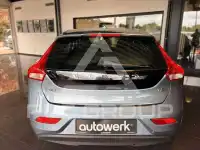 2017 Volvo V40