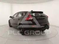 2017 Volvo V40