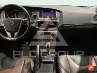 2017 Volvo V40