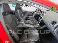 2017 Volvo V40