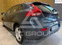 2017 Volvo V40
