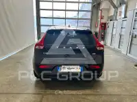 2017 Volvo V40