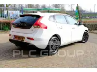 2017 Volvo V40